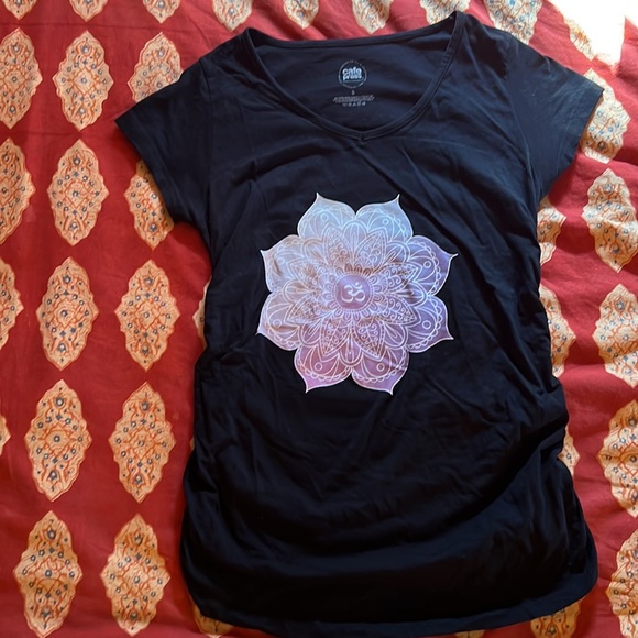 Cafe Press Maternity Shirt with Side Ruching - Picture 2 of 5